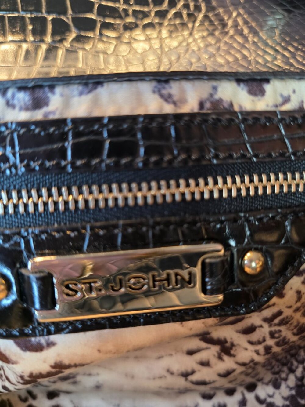 Black Crocodile Embossed East West Long bag, Shoulder, or Clutch Bag By St. John - Picture 7 of 7